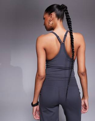 4505 ICON SOFT TOUCH YOGA CAMI TOP WITH SHELF BRA 