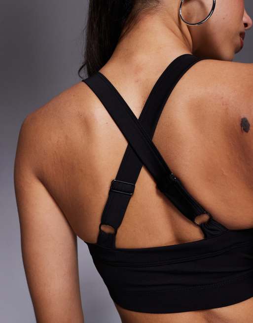 4505 - Icon - Sort sports-BH med medium støtte, firkantet hals og justerbare stropper, 4 af 4