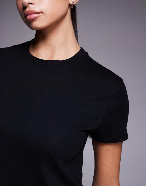 4505 - Icon - Sort T-shirt med firkantet pasform og hurtigttørrende finish i bomuld, 3 af 4