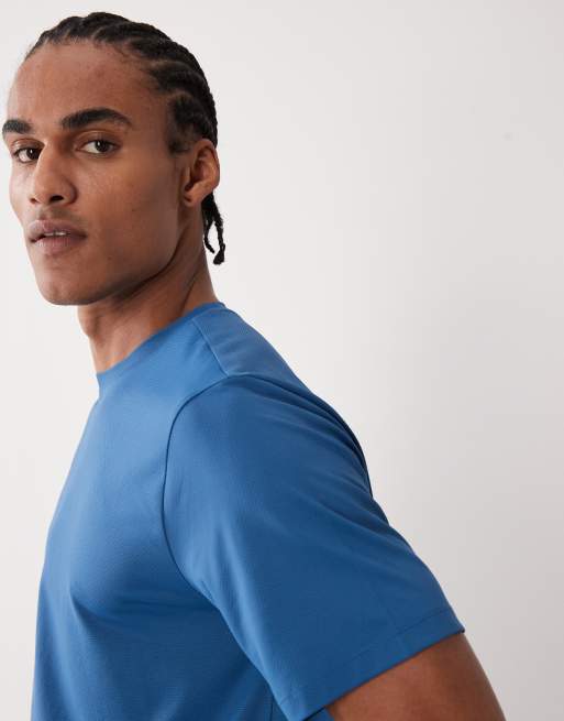 4505 - Icon - Sportshirt van sneldrogend mesh in blauw, 5 van 5