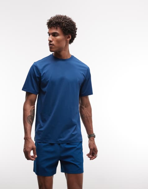 4505 - Icon - Sportshirt van sneldrogend mesh in diepblauw - view 1