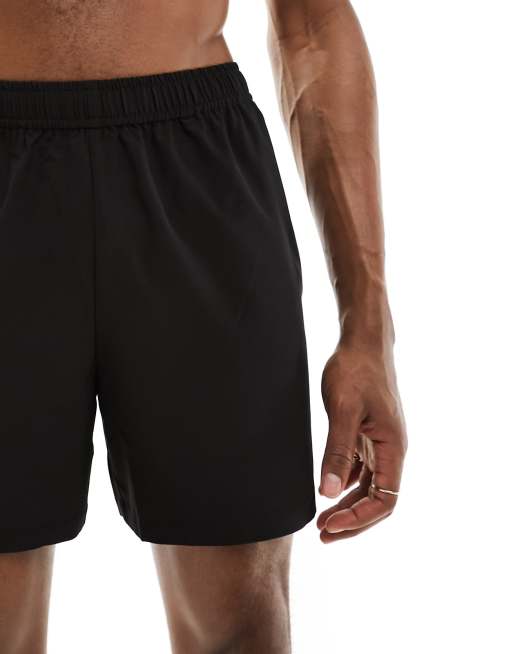 4505 – Icon – Svarta, snabbtorkande träningsshorts med 5 tum benlängd  , 5 av 5