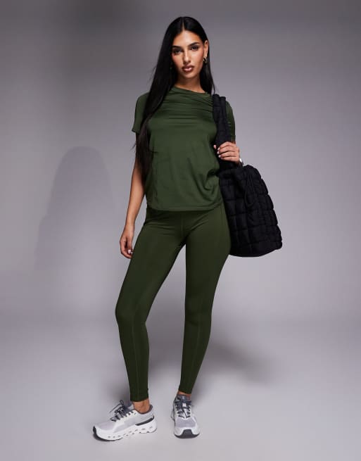 4505 – Icon – Szybkoschnący T-shirt sportowy w kolorze khaki, 2 z 4