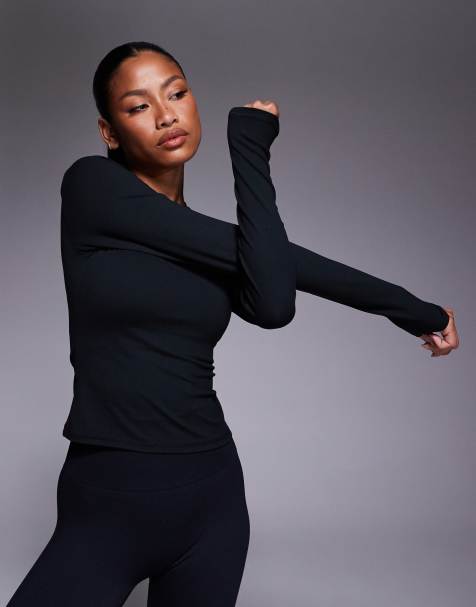 4505 - Icon - T-shirt de sport effet rétréci à manches longues en tissu doux - Noir - view 1