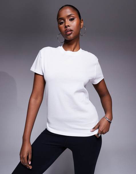 4505 - Icon - T-shirt squadrata bianca in cotone con finitura quick dry - view 1
