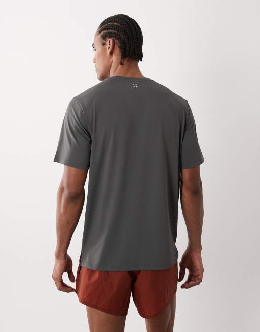 4505 - Icon - Trainingsshirt van sneldrogend mesh in donkergrijs, 4 van 5