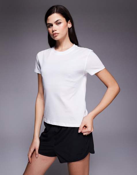 4505 – Icon – Vit, boxig t-shirt i bomull med snabbtorkande finish - view 1