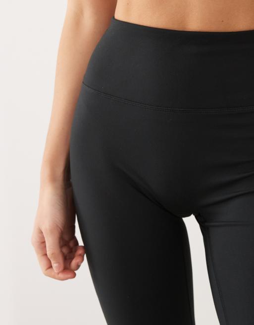 4505 – Icon – Weiche, ausgestellte Yoga-Leggings in Schwarz mit hohem Bund, 5 von 5