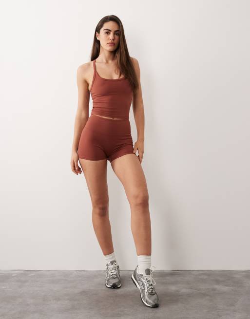 4505 - Icon - Zachte booty short van 8 cm met hoge taille in amber bruin, 4 van 5