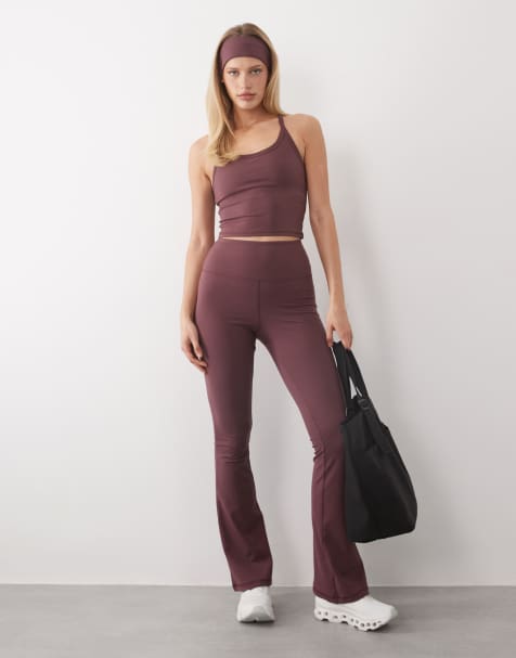 4505 - Icon - Zachte, smalle kickflare yogalegging met hoge taille in paars - view 1