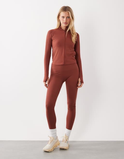 4505 - Icon - Zachte yogalegging met hoge taille in amber bruin, 2 van 5