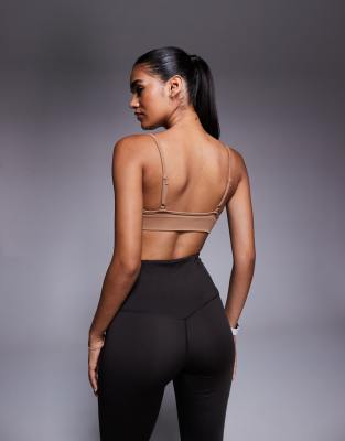 4505 Intimate Seamless Active Light Support Sports Bra