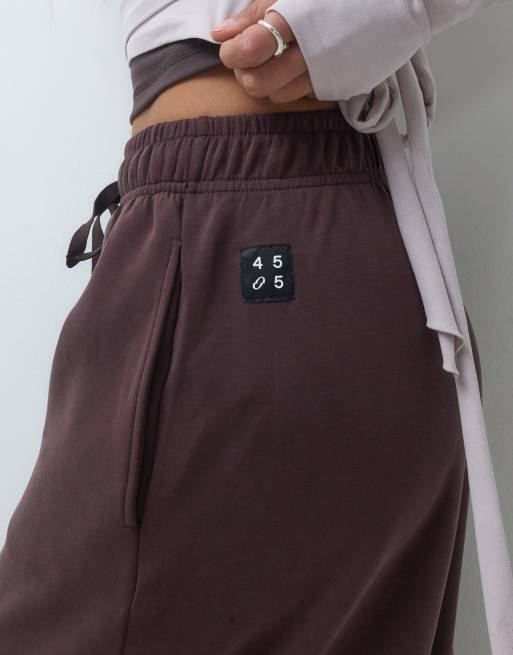 4505 jogger ballon large en mélange de modal ultra-doux couleur chocolat, 2 de 5