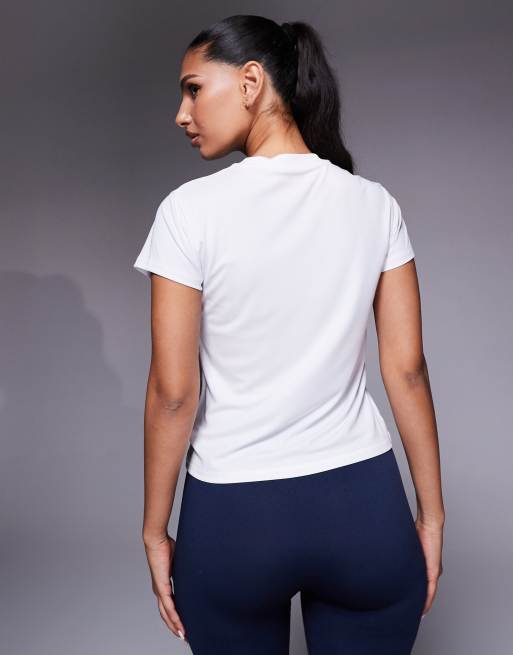 4505 – Kastiges Lauf-T-Shirt aus schnelltrocknendem Netzstoff in Weiß, 2 von 4