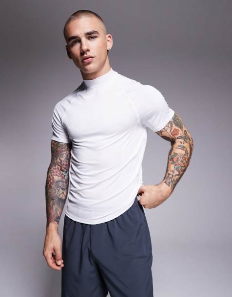 4505 – Körperbetontes, schnelltrocknendes Baselayer-T-Shirt in Weiß mit Stehkragen mit Ziernaht - view 1