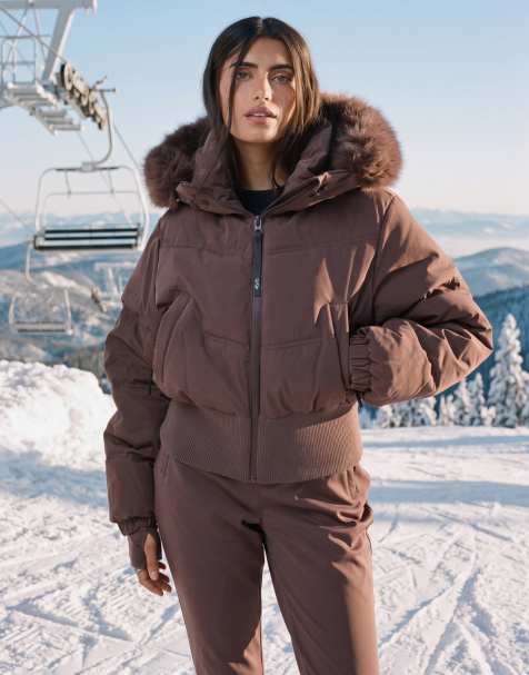 4505 krótka ocieplana kurtka bomberka narciarska z faux-fur kapturem w kolorze raisin - view 1