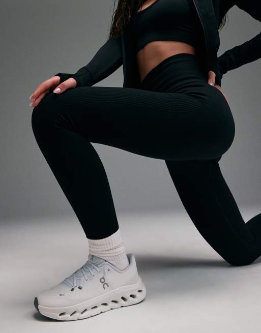 4505 - Leggings da palestra modellanti senza cuciture a vita alta neri, 4 di 5