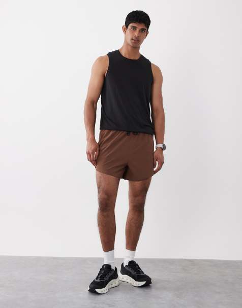 4505 – Leichtes Lauf-Trägershirt aus Performance-Jersey in Schwarz mit atmungsaktivem Netzstoffeinsatz - view 1