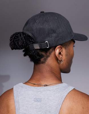 4505 Lifting Training Graphic Cap In Black