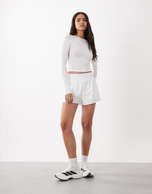 4505 Lightweight Active Ruched Front Long Sleeve Running Top In White
