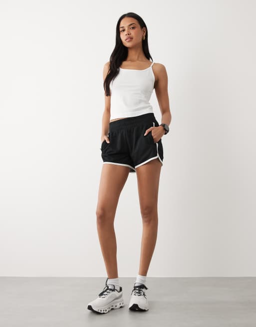 4505 lightweight seamless mesh running cami in white, 2 of 4