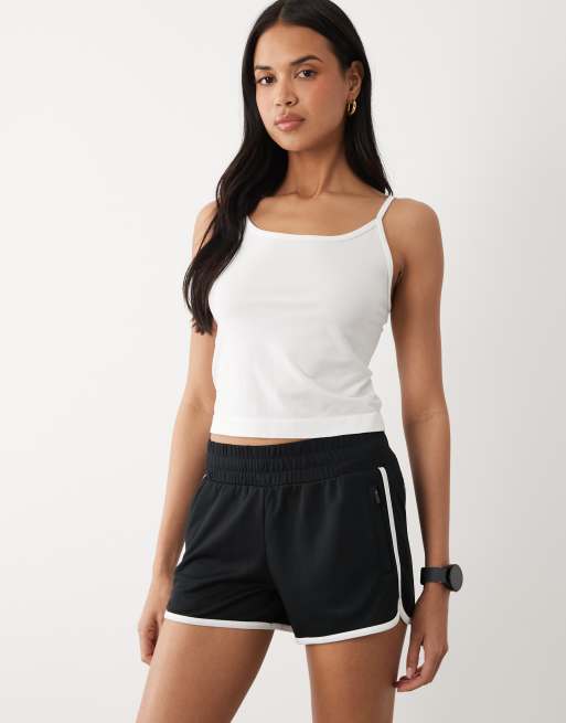 4505 lightweight seamless mesh running cami in white, 3 of 4