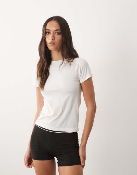 4505 lightweight seamless mesh running T-shirt in white - view 1