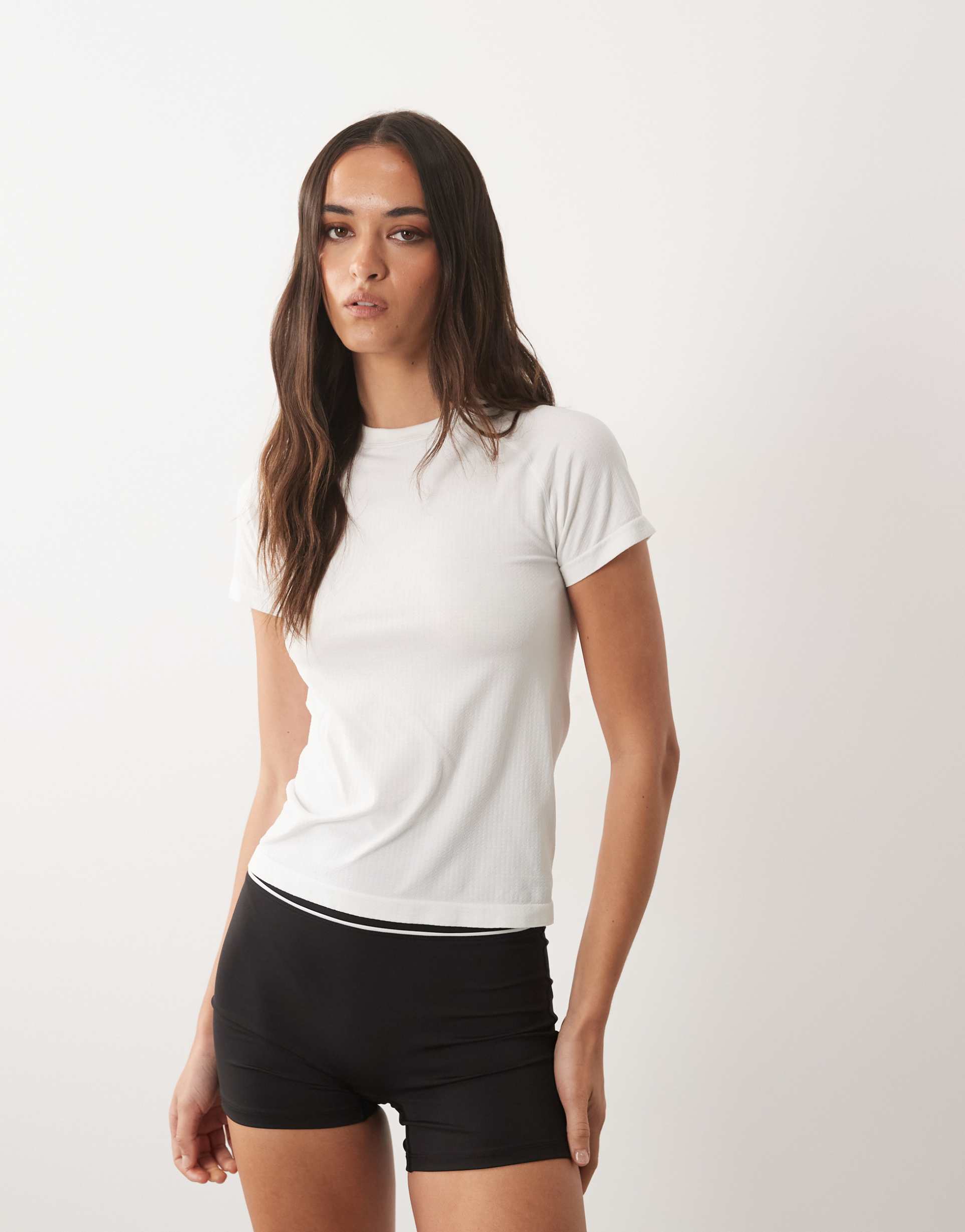 4505 lightweight seamless mesh running t-shirt in white