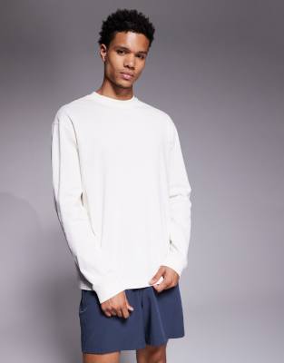 4505 Long Sleeve Oversized Cotton Training T-shirt With Quick Dry Finish In White