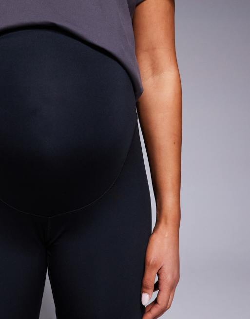 4505 Maternity Icon active bum sculpt high waist gym leggings with inner pocket in black, 4 of 5