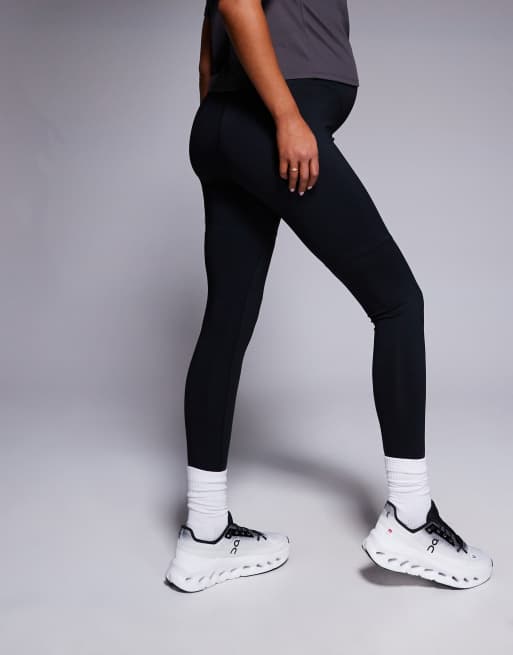 4505 Maternity Icon active bum sculpt high waist gym leggings with inner pocket in black, 5 of 5