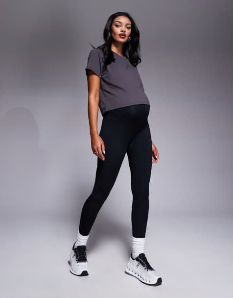 4505 Maternity Icon bum sculpt gym legging with inner pocket in black - view 1