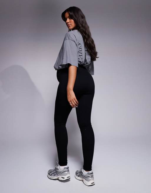 4505 Maternity Icon seamless rib gym legging in black , 4 of 5