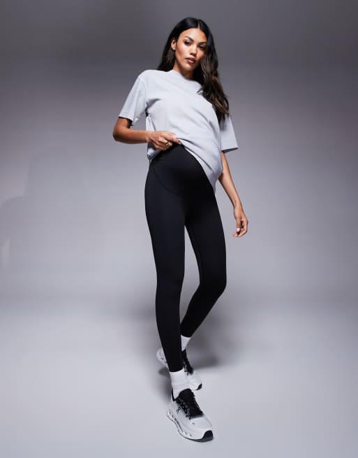 4505 Maternity - Leggings modellanti sul retro da palestra neri con tasca interna 