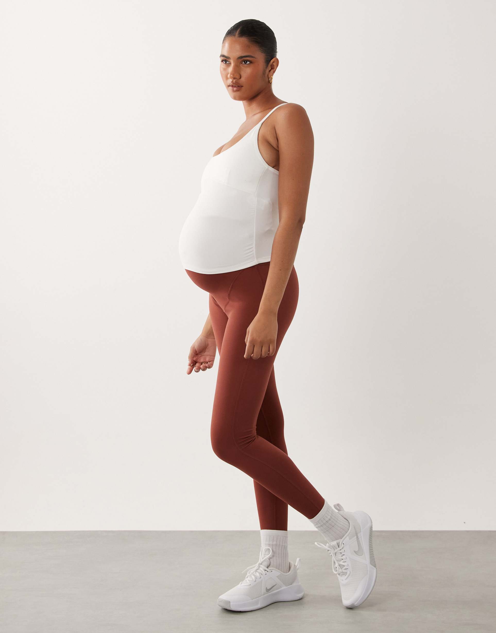 4505 maternity soft touch scoop neck tank top with shelf bra and adjustable straps in white