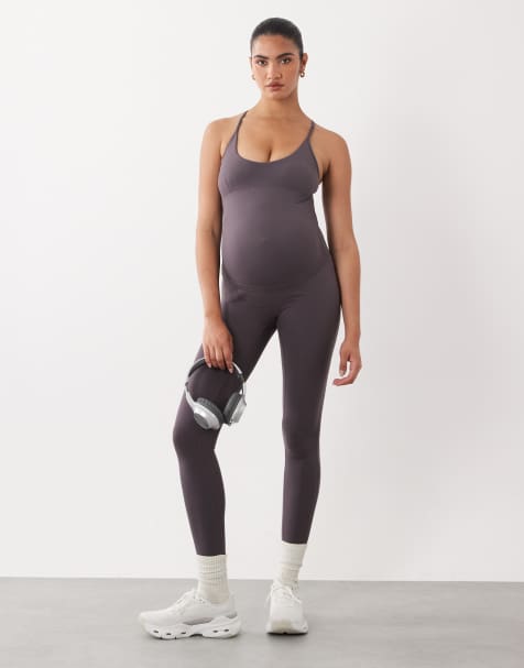 4505 Maternity – Weiches Trägertop in Sturmgrau mit U-Ausschnitt und integriertem BH und Yoga-Leggings mit hohem Bund, Umstandsmode - view 1