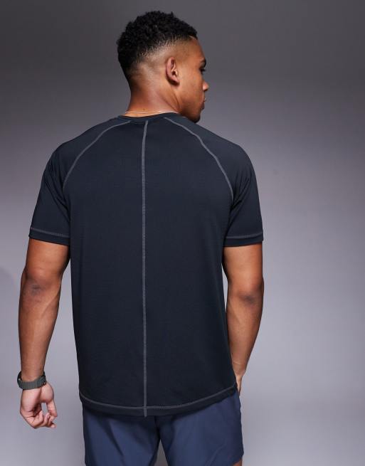 4505 mesh training t-shirt with contrast seams in black, 4 of 4