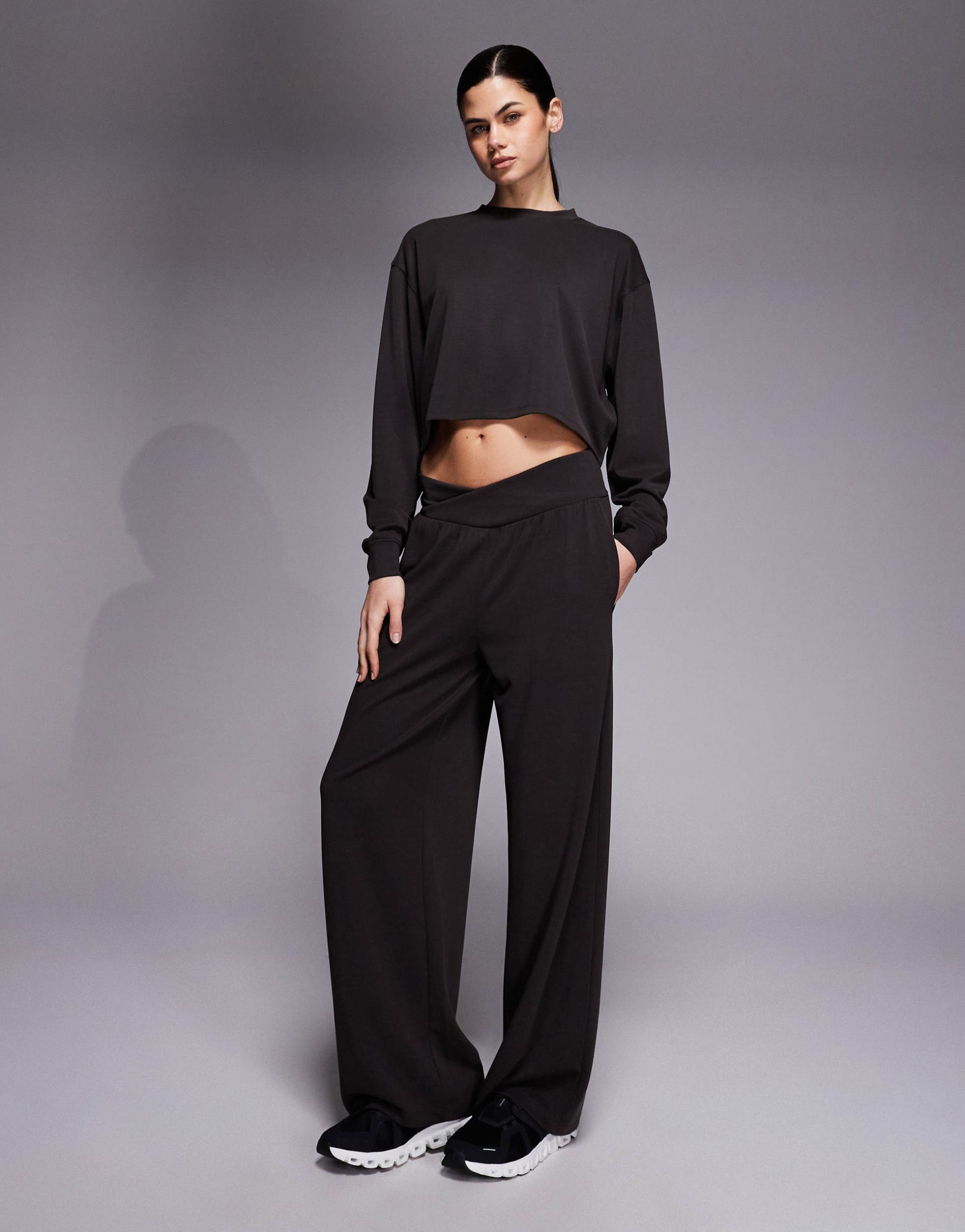 4505 modal blend ultra soft boxy cropped sweatshirt in mocha