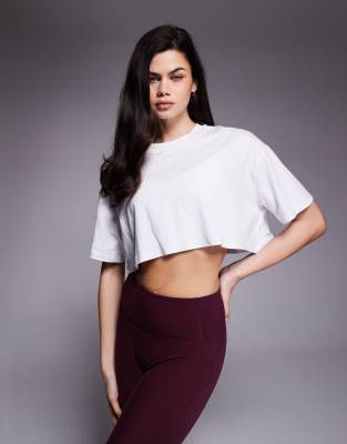 4505 Modal Blend Ultra Soft Cropped Performance T-shirt In White