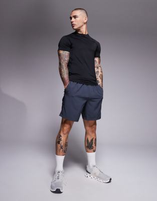 4505 Muscle Fit Seam Detail Quick Dry Base Layer T-shirt With Mock Neck In Black