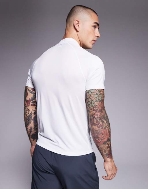 4505 muscle fit seam detail quick dry base layer T-shirt with mock neck in white