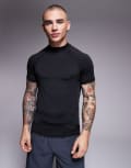 [ASOS] 4505 muscle fit seam detail quick dry base layer top with mock neck in black L Black