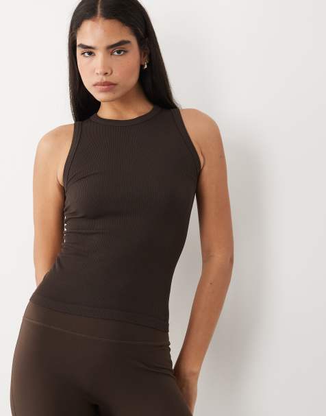 4505 - Naadloos geribbeld lichtgewicht racerhemdje in jaren 90-stijl in donkerbruin - view 1