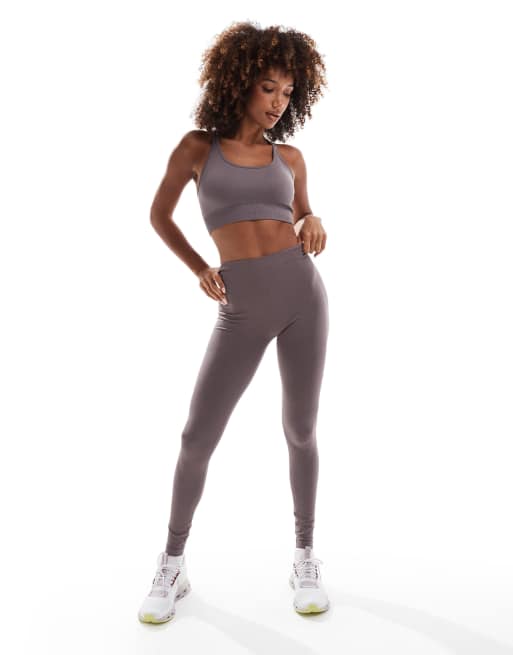 4505 - Naadloze fitness legging met hoge taille in violet 