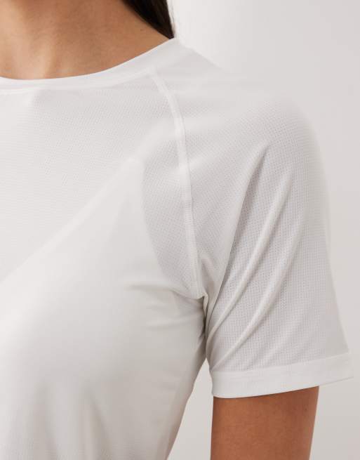 4505 nylon performance mesh quick dry running t-shirt in white , 3 of 4