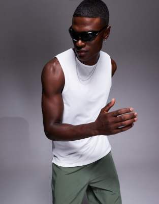 4505 Nylon Performance Mesh Quick Dry Running Tank Top In White