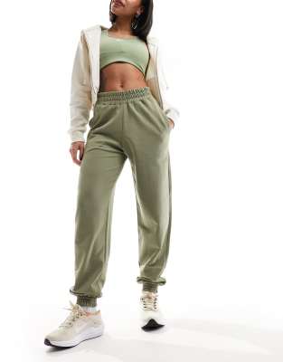 4505 4505 oversized fleece joggers in khaki-Green