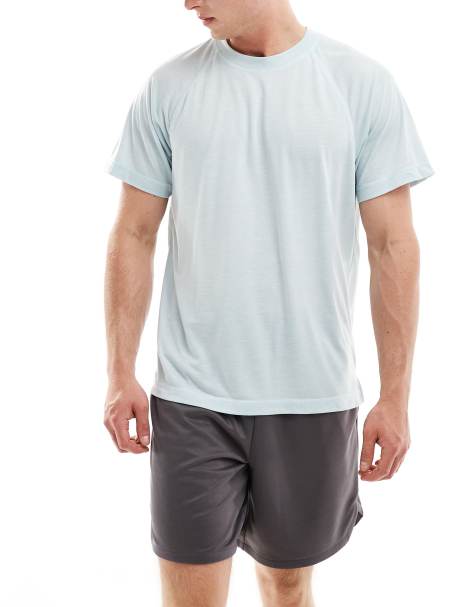 4505 oversized performance mesh training t-shirt in light blue - view 1