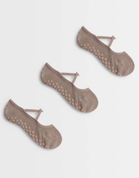 4505 - Pack de 3 pares de calcetines beis tostado antideslizantes para pilates con tiras elásticas - view 1
