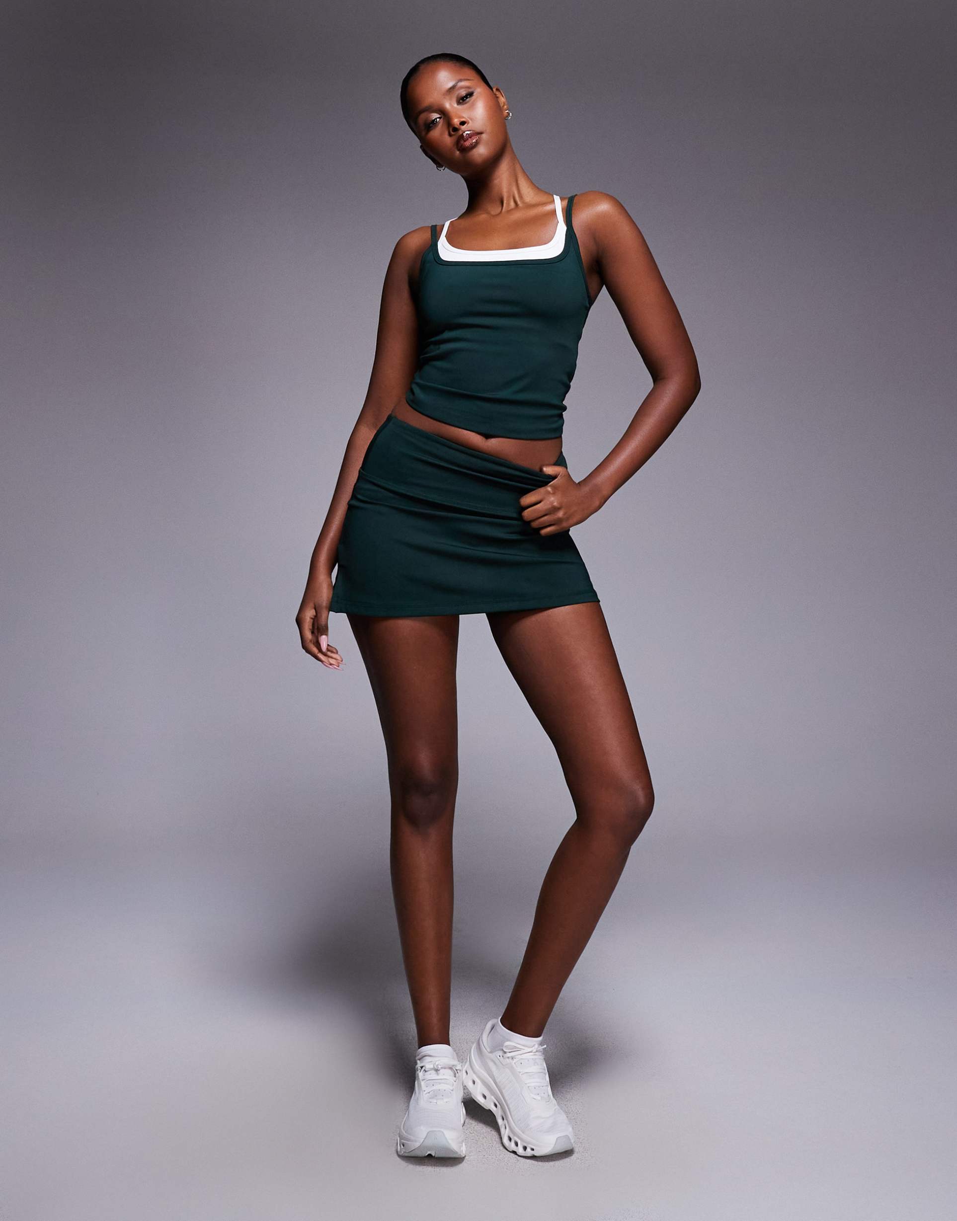 4505 padel active double layer tank top with cross straps back in pine and white